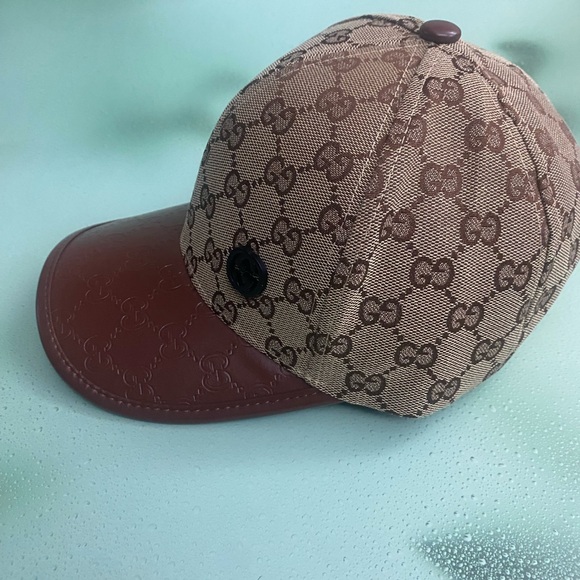 Gucci Tan and Brown Monogram Cap - Picture 3 of 6